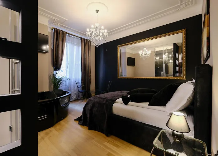 Ben Akiba Luxury Suites